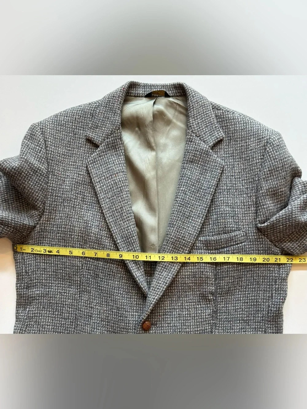 Vintage Harris Tweed Men’s 44R Scottish Wool Sport Coat Grey USA Made In 80s